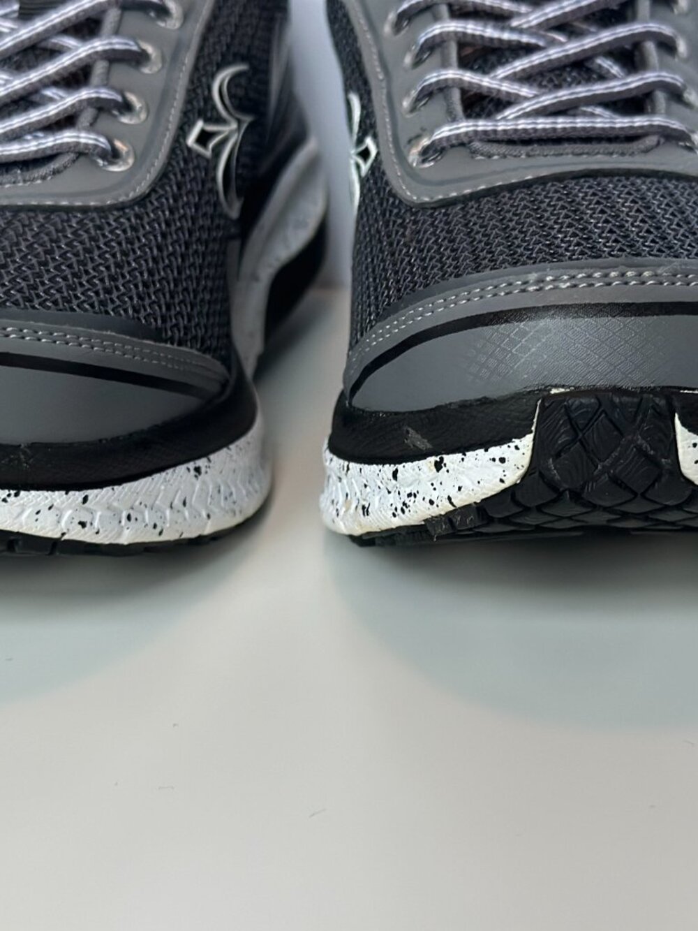 Gravity Defyer G-Defy Mighty Walk Black Gray VersaShock Shoes 10.5 - Picture 9 of 13